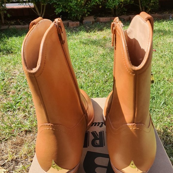 BARED TAN CONDOR BOOTS - Picture 7 of 14